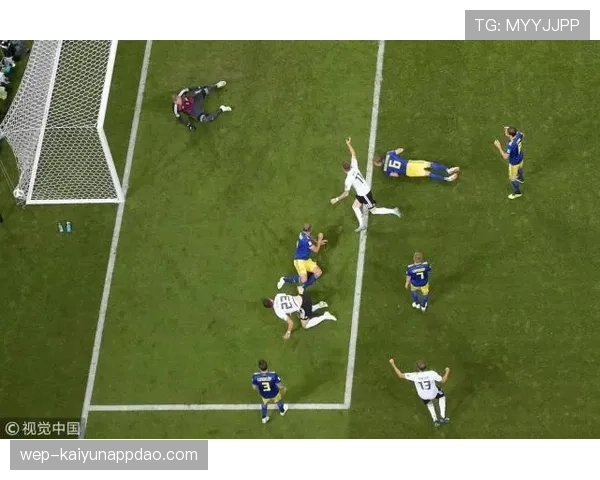 德罗巴如何在强强对话中压制防线，成为蓝军关键战胜负手