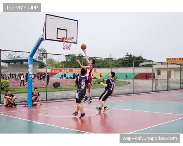 篮球比赛中球权交替规则的适用场景与具体执行流程详解